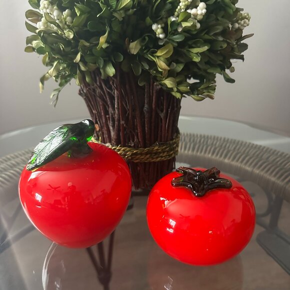 Hand Blown Murano Style Art Glass Red Apple & Tomato Pair - Picture 1 of 5